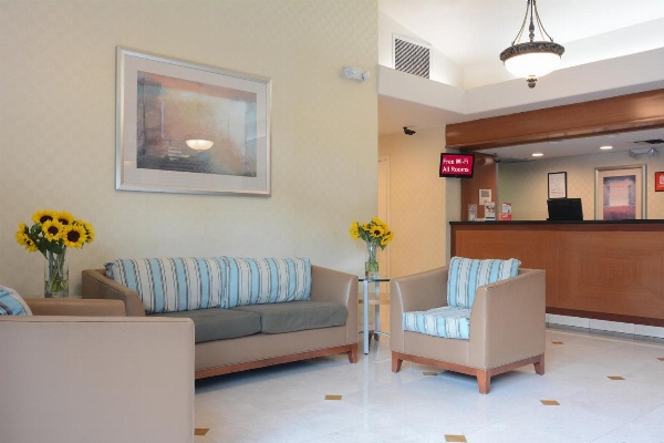 Red Roof Inn San Dimas - Fairplex image 4